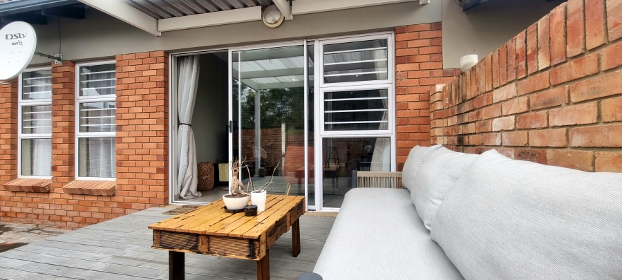 2 Bedroom Property for Sale in Beacon Bay Eastern Cape